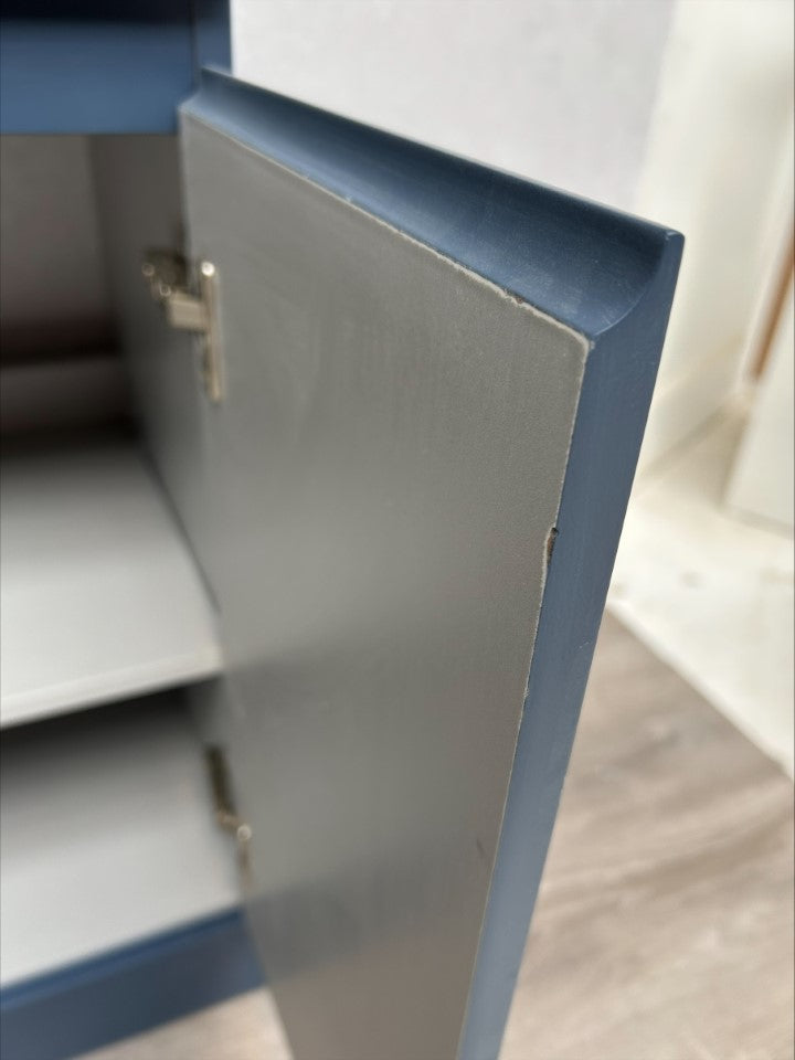 Damaged - Empire 600 Blue & Brand new Thin 600 Basin