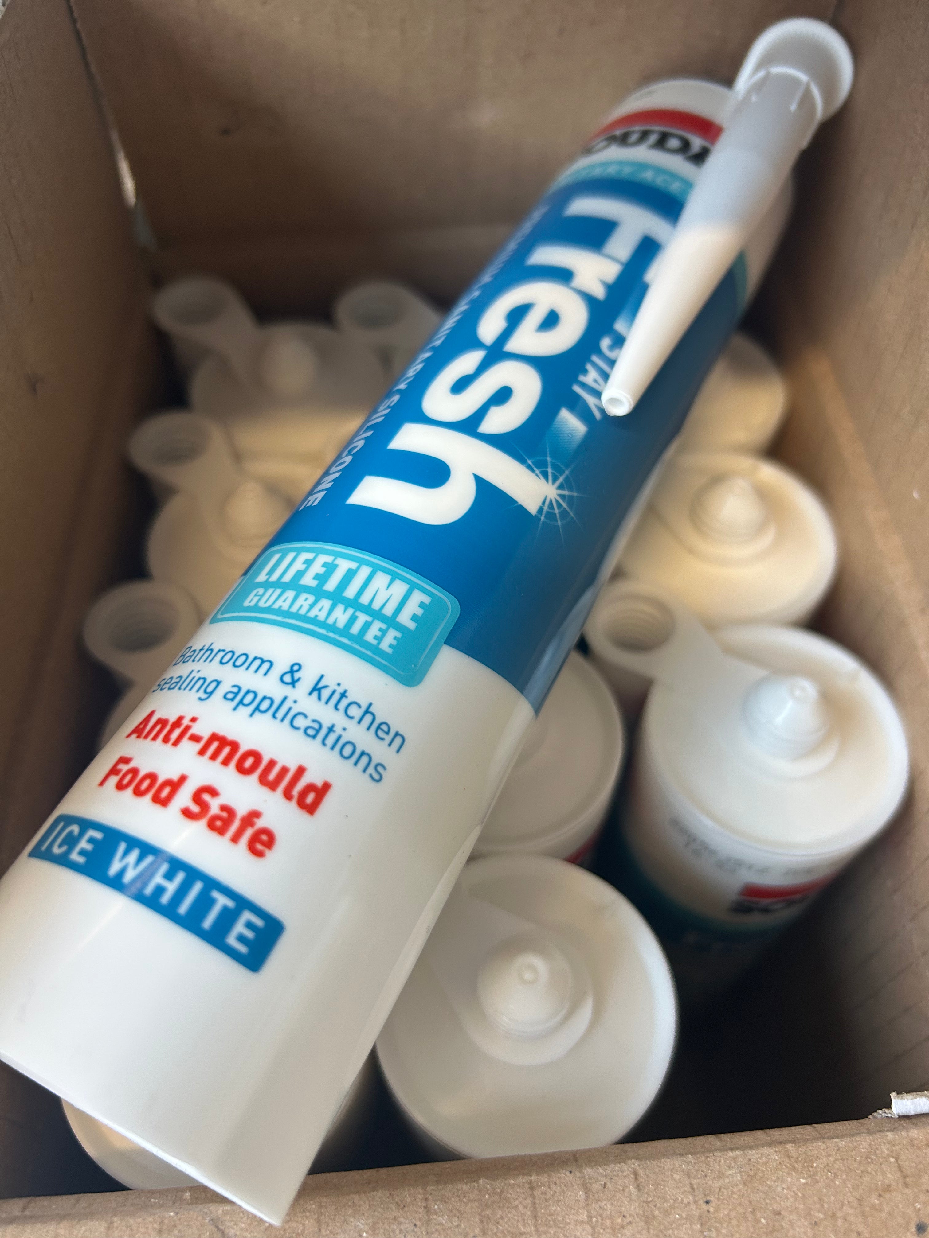 BULK DEAL - Stay Fresh White 290ml (12 Pack)
