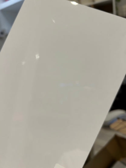 White Gloss