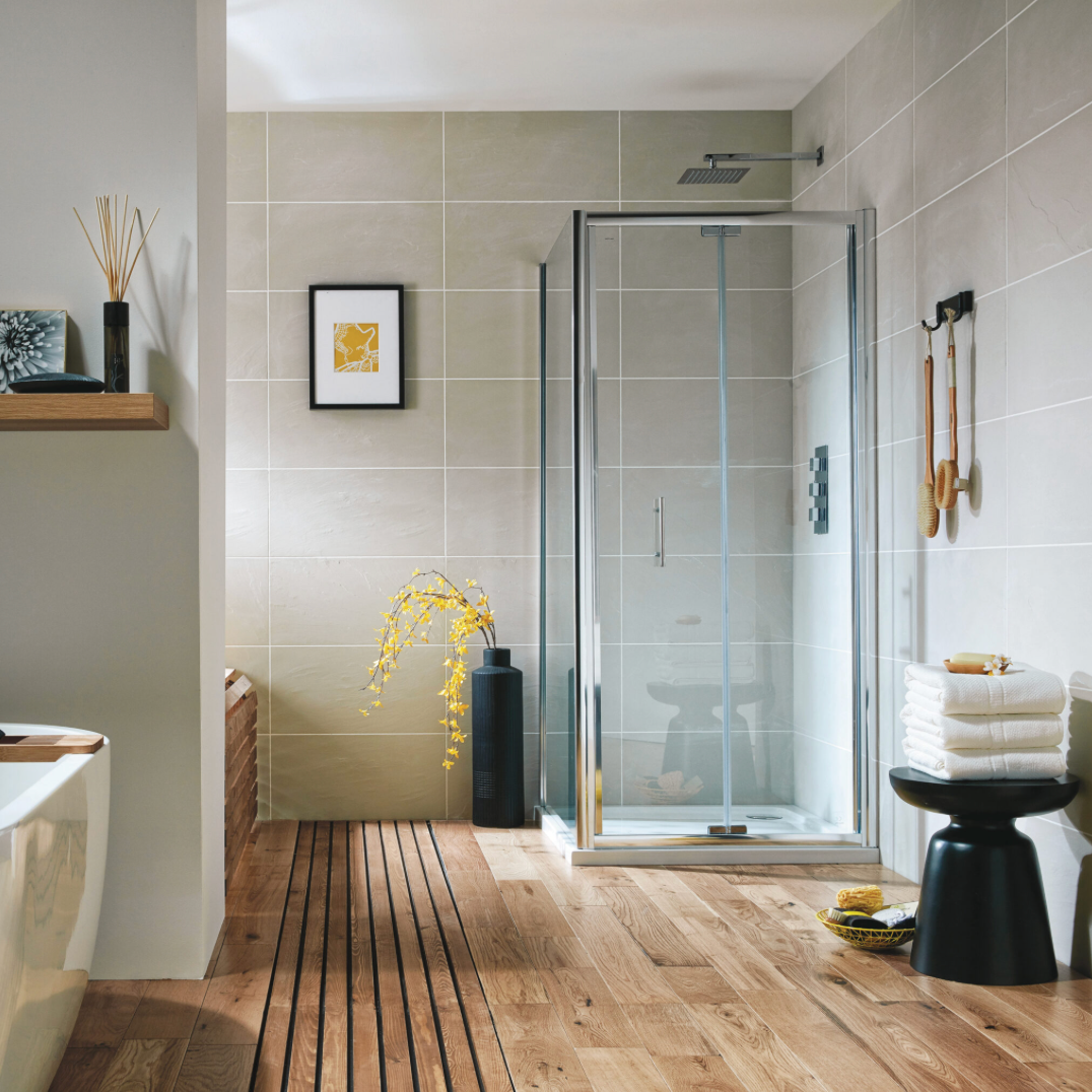 Korra Enclosure - Bi-Fold Door