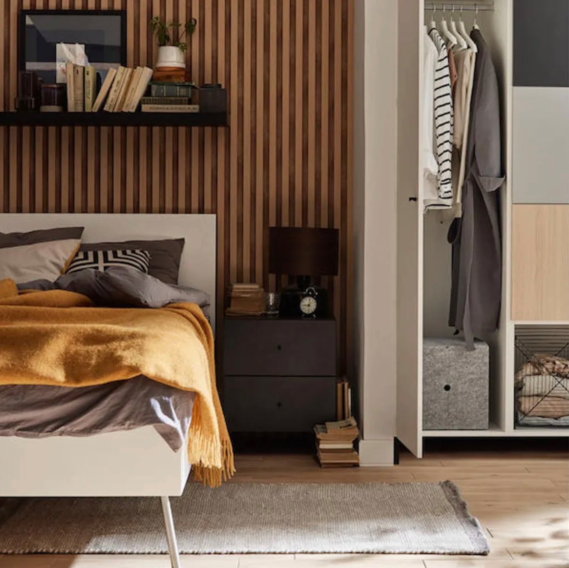 Linerio Slat-Wall L-Line Slat Panels - Natural